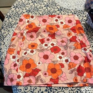 Floral mini skirt pink size small/4